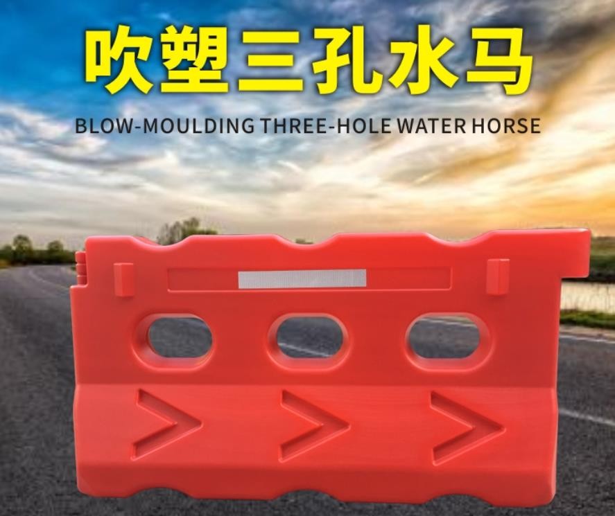 武汉水马护栏出租哪里有？在哪找
